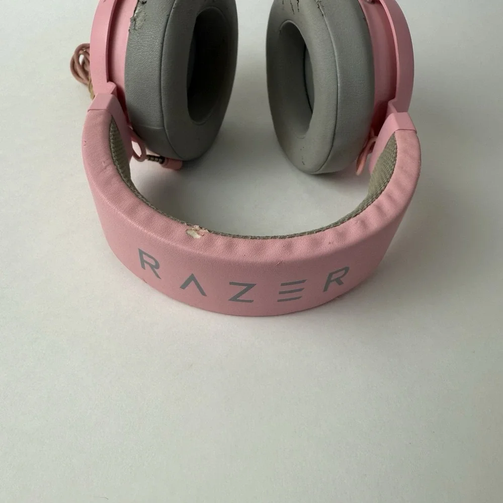 Razer Kraken Pro V2 Wired Gaming Headset - Quartz Pink Tested